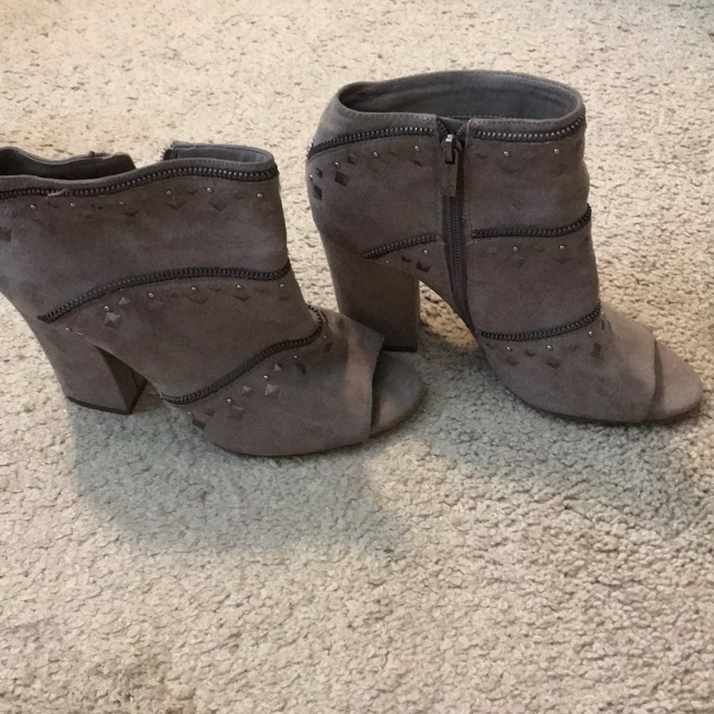Jessica Simpson block heel booties